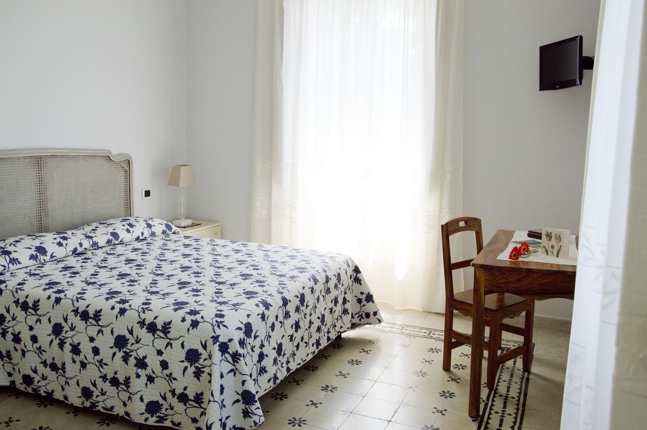 Villa Vincenza Vallo della Lucania Pokoj fotografie